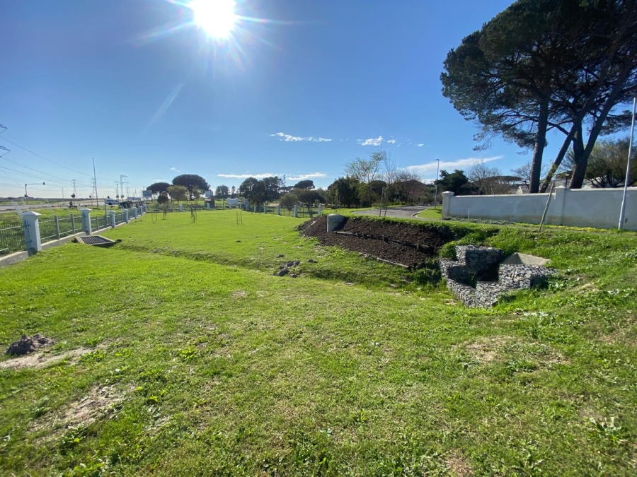 0 Bedroom Property for Sale in Zevenzicht Western Cape